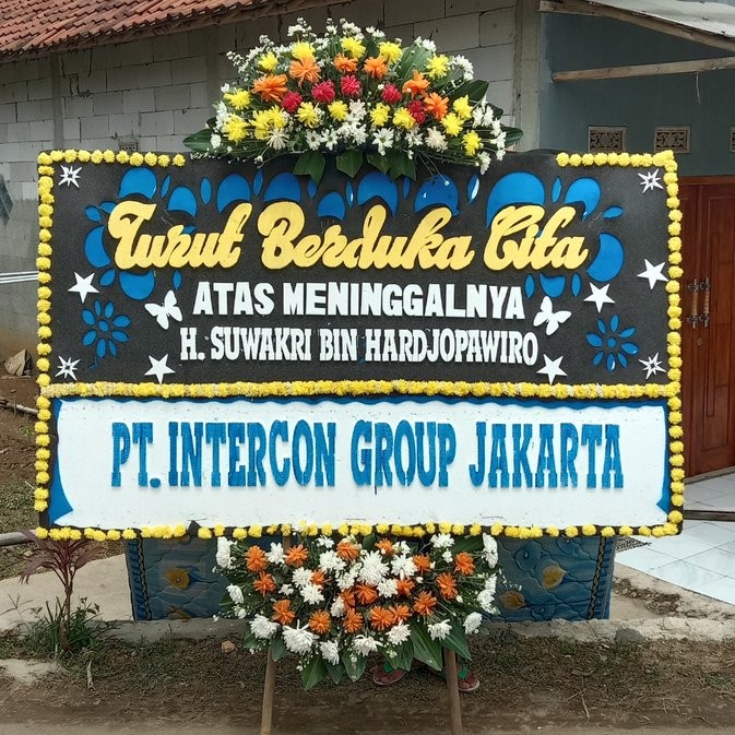 TOKO BUNGA CIAPUS